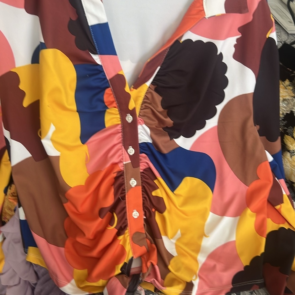 African print top - Picture 2 of 4